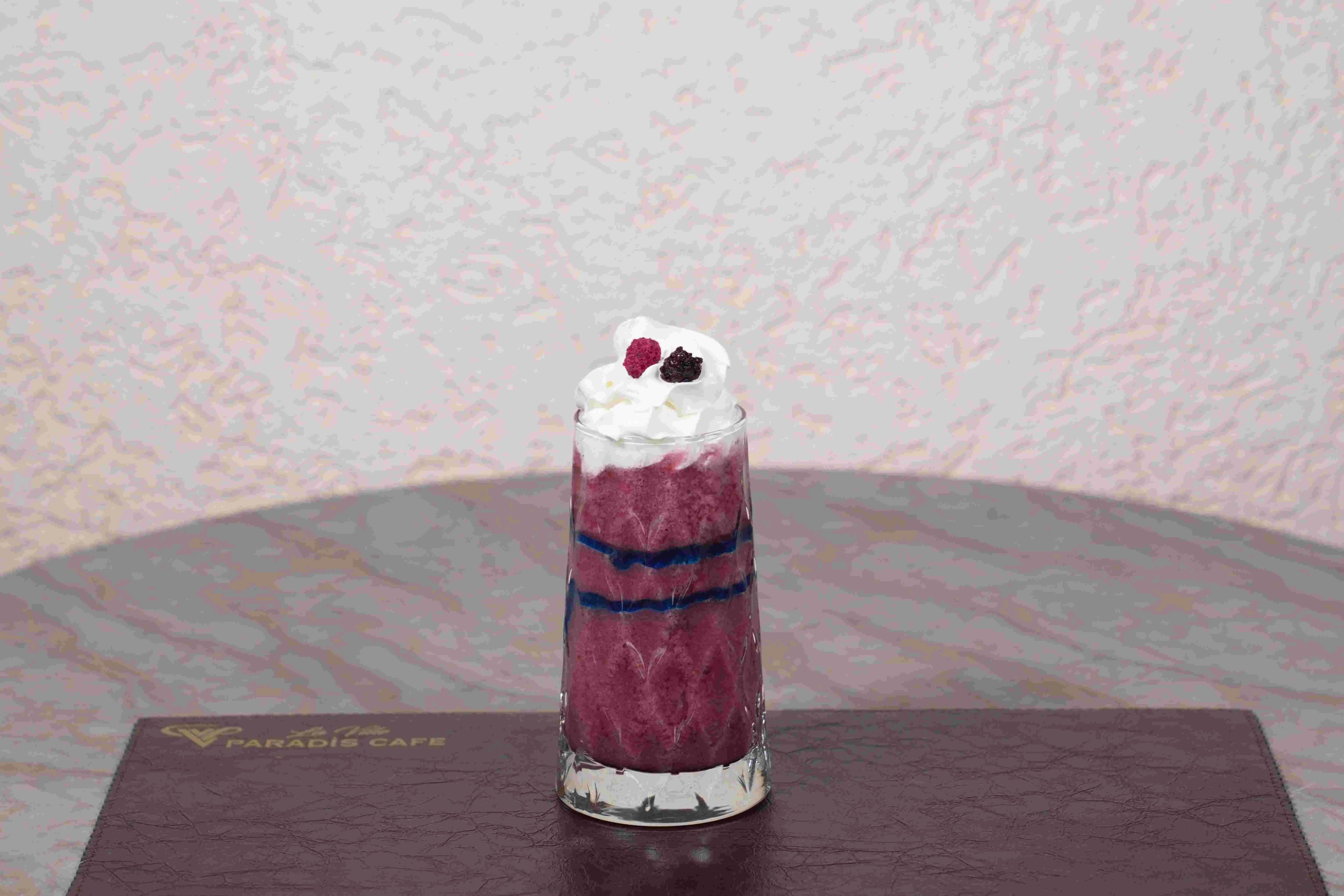 ORMAN MEYVELİ MİLKSHAKE